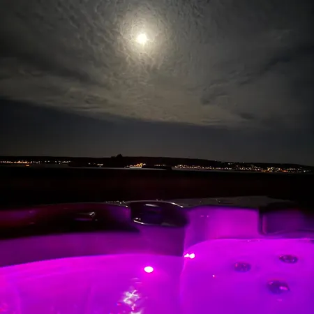 Moonlight 아파트 *